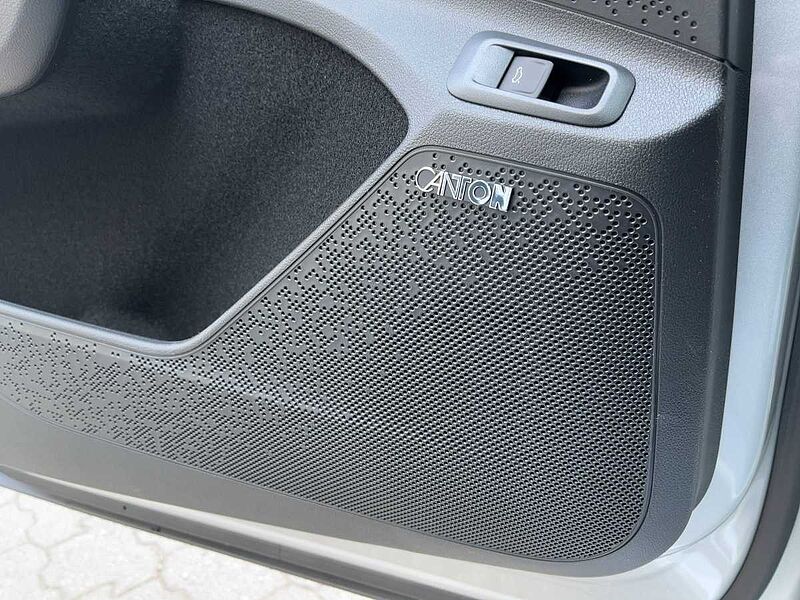 SKODA Enyaq 85 L&K AHK ACC LED Navi HUD Matrix Pano
