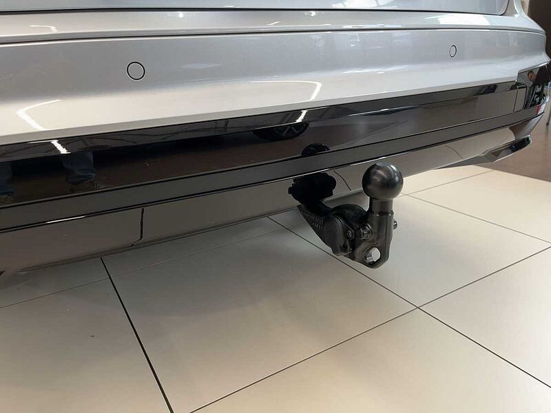 SKODA Enyaq 85 Sportline AHK Navi ACC Virt LED PDC tline