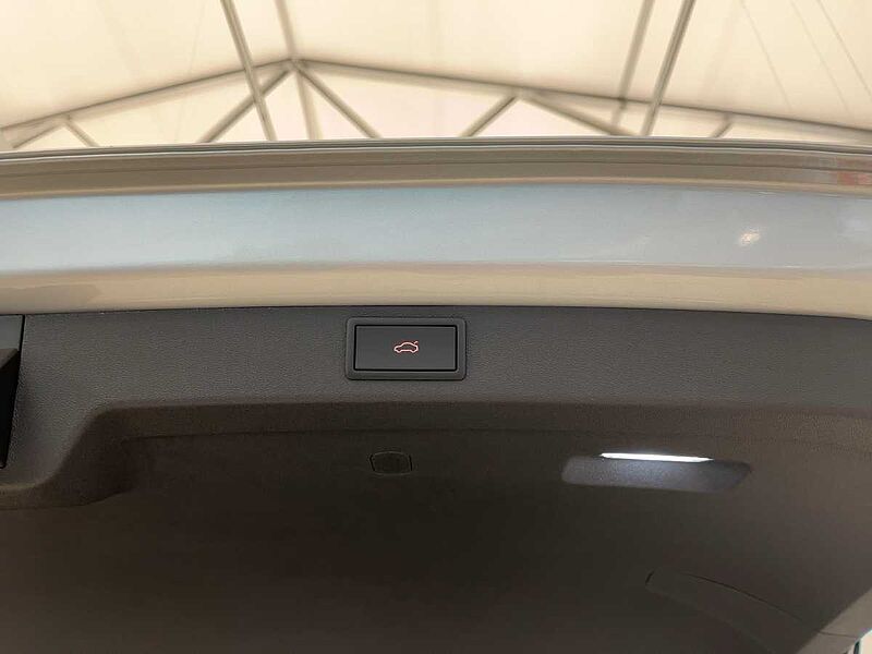 SKODA Enyaq 85 Sportline AHK Navi ACC Virt LED PDC tline