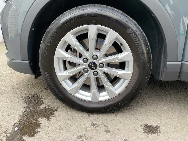 Audi Q3 45 1.4 TFSI e basis ACC Virt LED PDC Hyb. S