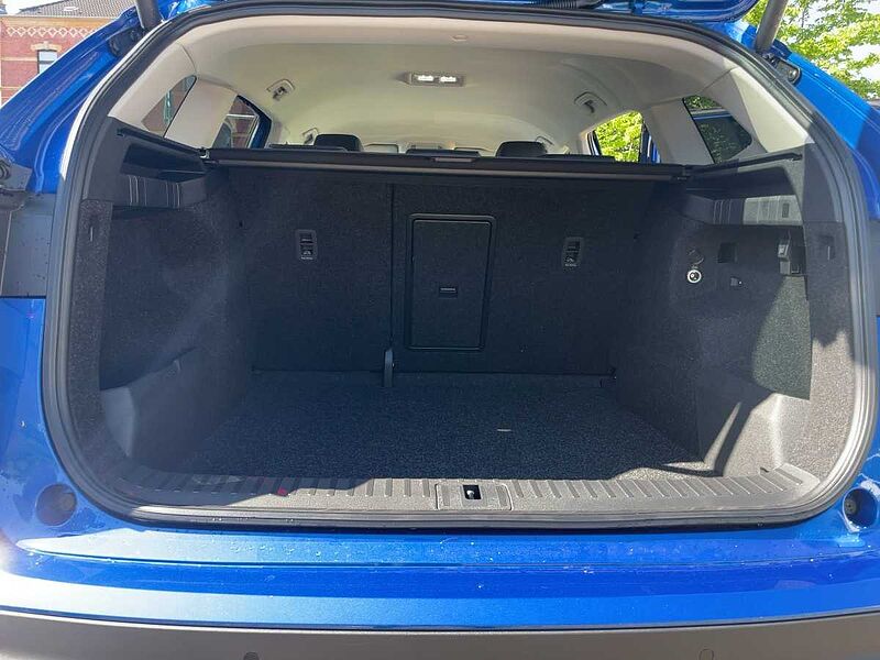 SKODA Enyaq 85 Loft AHK Navi ACC Virt LED PDC Leder