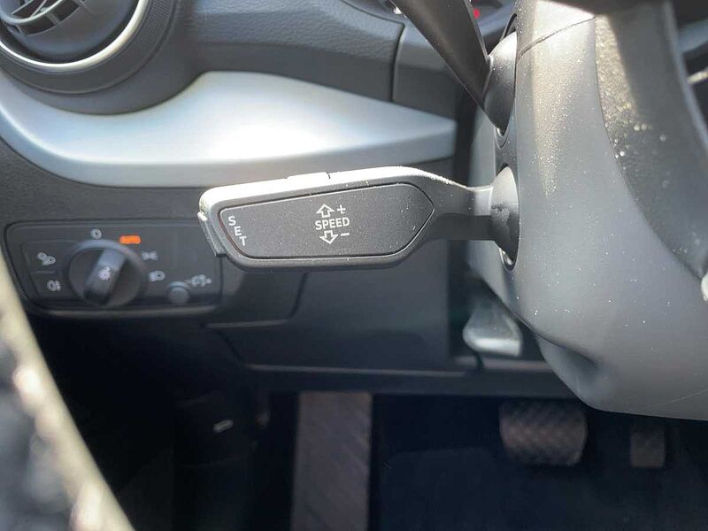 Audi Q2 35 TDI 110(150) S tronic