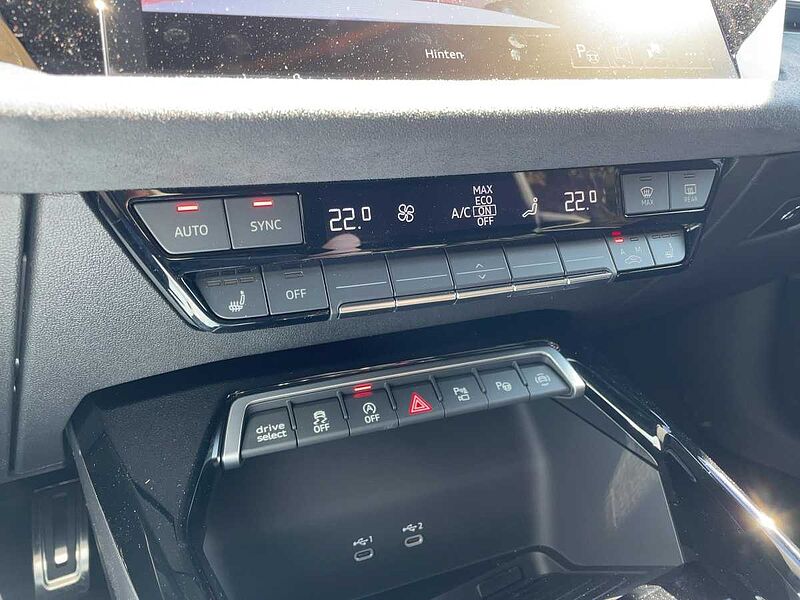 Audi RS 3 Sportback S tronic AGA PANO MATRIX RS3