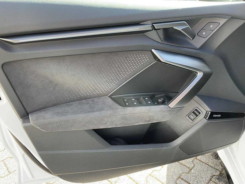 Audi RS 3 Sportback S tronic AGA PANO MATRIX RS3