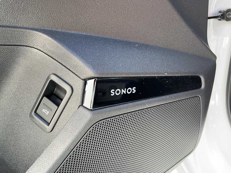 Audi RS 3 Sportback S tronic AGA PANO MATRIX RS3