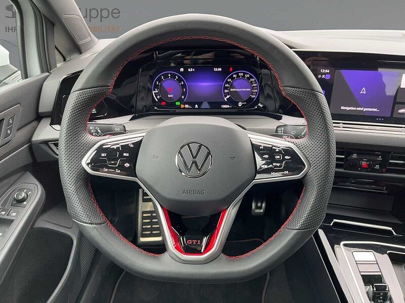 Volkswagen Golf VIII 2.0 TSI GTI Clubsport Virt LED Black