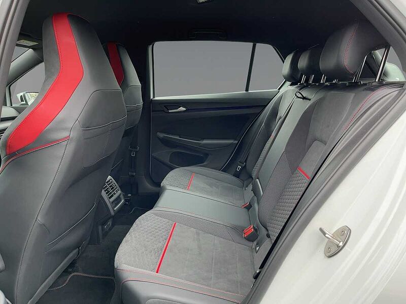 Volkswagen Golf VIII 2.0 TSI GTI Clubsport Virt LED Black