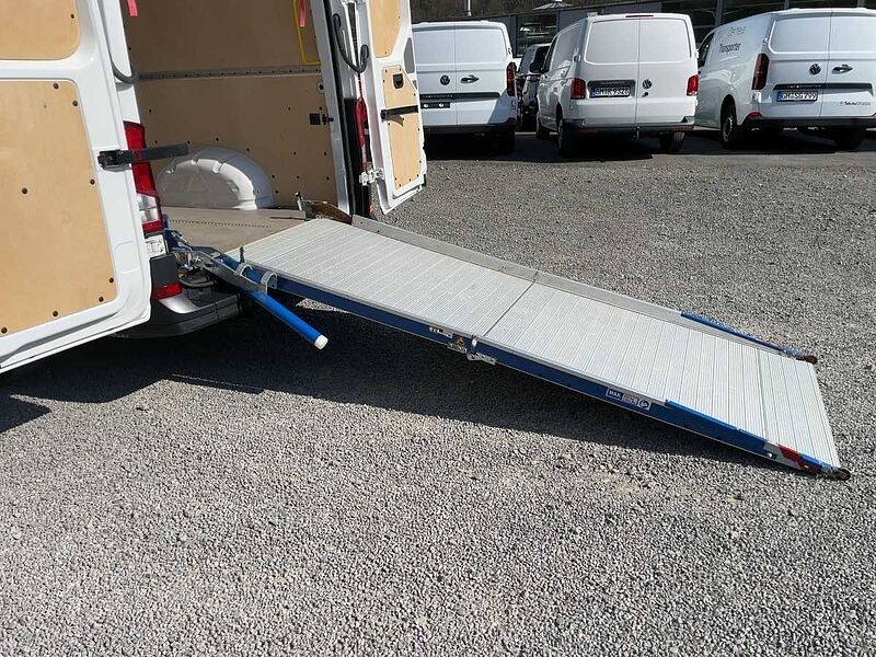 Volkswagen Crafter 2.0 TDI Kasten 35 mitt FWD ellang Hochdach