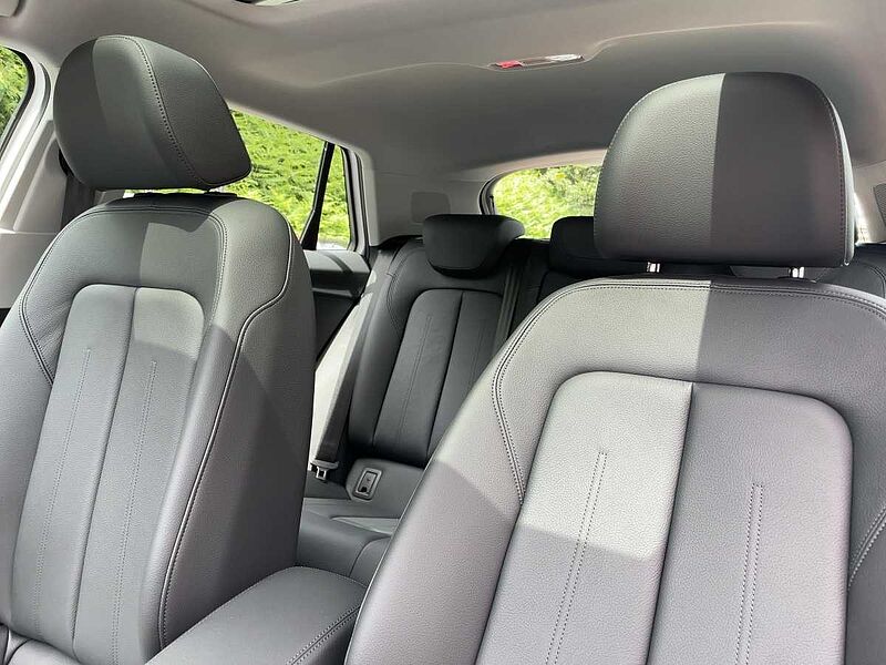 Audi Q2 advanced 35 TFSI S tronic AHK PANO LED SOUND