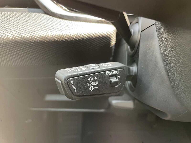 Audi A5 Avant TDI 150 kW S tronic AHK MMI TECH SOUND