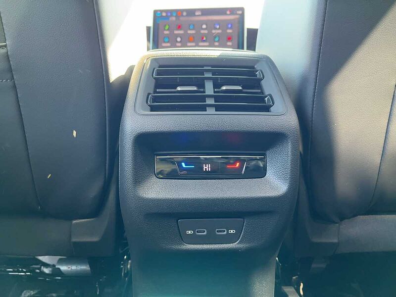 Volkswagen Tiguan 1.5 eTSI W R-Line AHK ACC Virt Navi LED