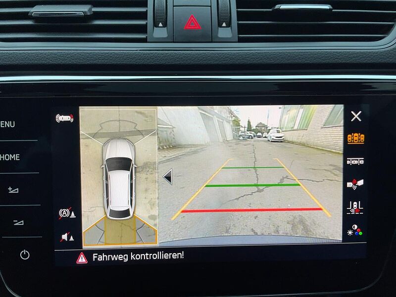 SKODA Superb Combi 1.4 TSI Sportline iV Navi ACC Virt