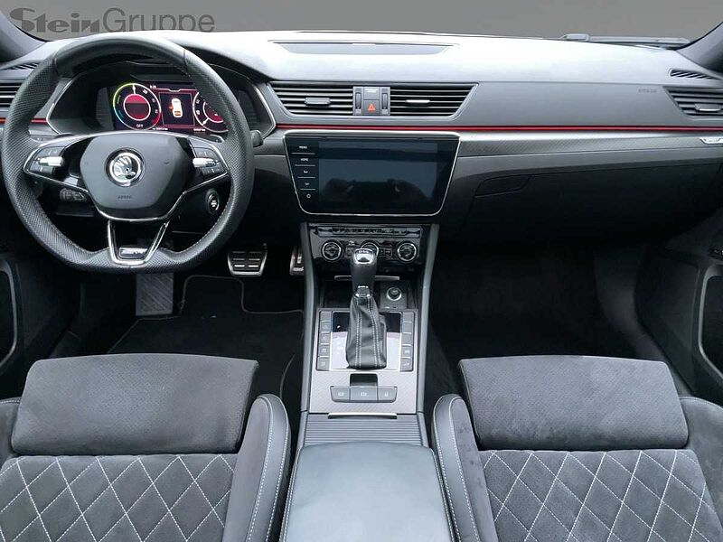 SKODA Superb Combi 1.4 TSI Sportline iV Navi ACC Virt