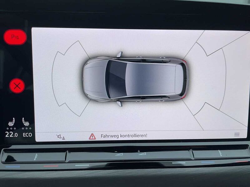 Volkswagen Golf VIII 1.4 Style Navi ACC Virt LED CarPlay e