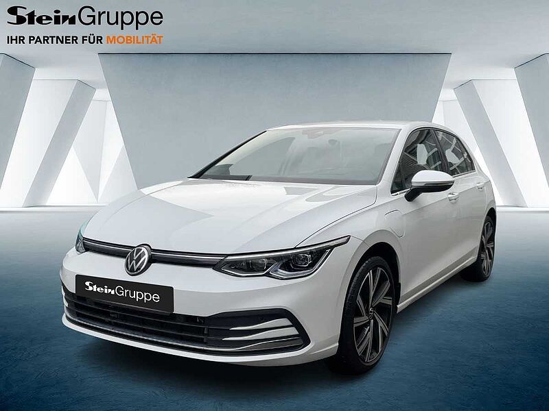 Volkswagen Golf VIII 1.4 Style Navi ACC Virt LED CarPlay e