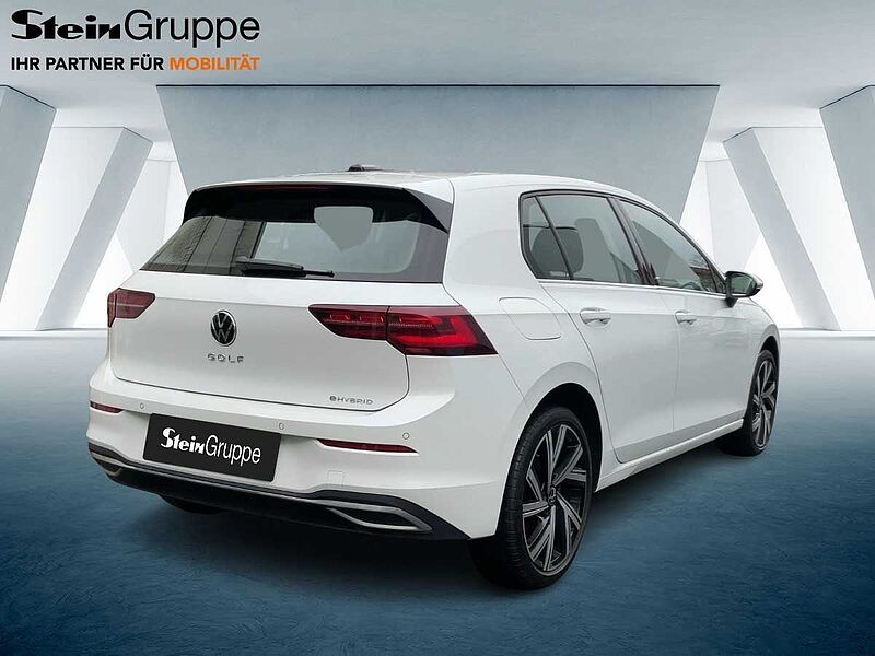 Volkswagen Golf VIII 1.4 Style Navi ACC Virt LED CarPlay e