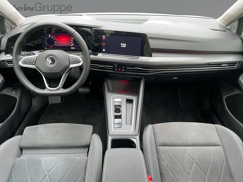 Volkswagen Golf VIII 1.4 Style Navi ACC Virt LED CarPlay e