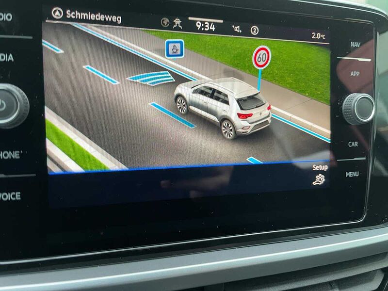 Volkswagen T-Roc 1.0 TSI Life Virt Navi LED CarPlay PDC