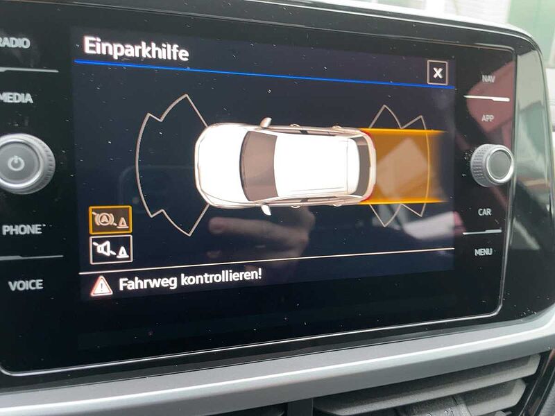 Volkswagen T-Roc 1.0 TSI Life Virt Navi LED CarPlay PDC
