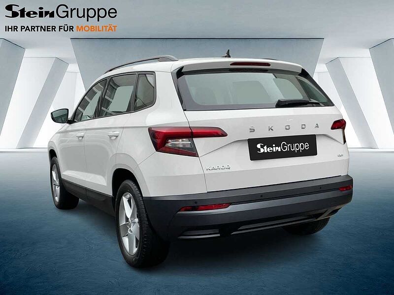 SKODA Karoq 2.0 TDI Ambition AHK Navi PDC CarPlay
