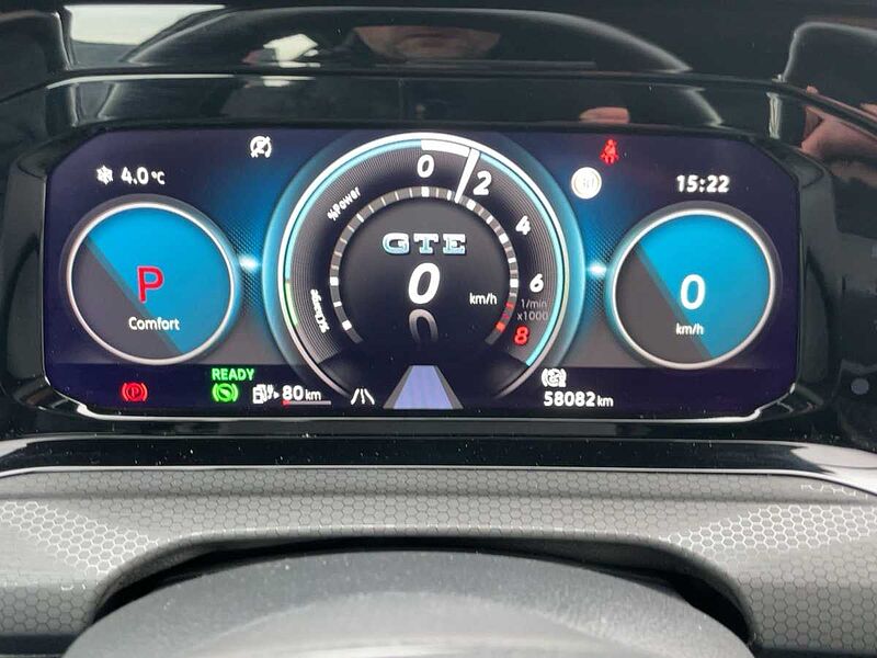 Volkswagen Golf VIII 1.4 GTE e AHK Navi ACC Virt LED Black