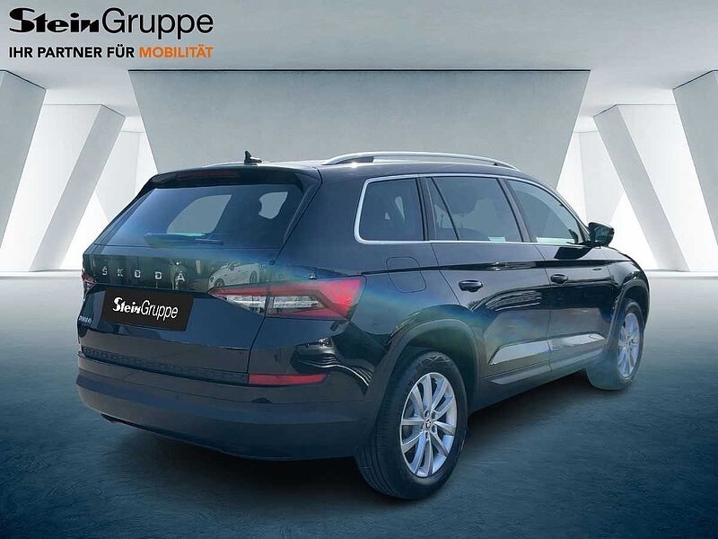 SKODA Kodiaq 2.0 TDI Style AHK Navi LED PDC CarPlay