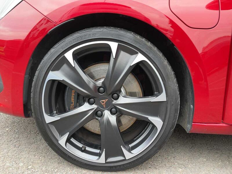 CUPRA Leon Sportstourer 1.4 VZ AHK Navi Virt LED PDC