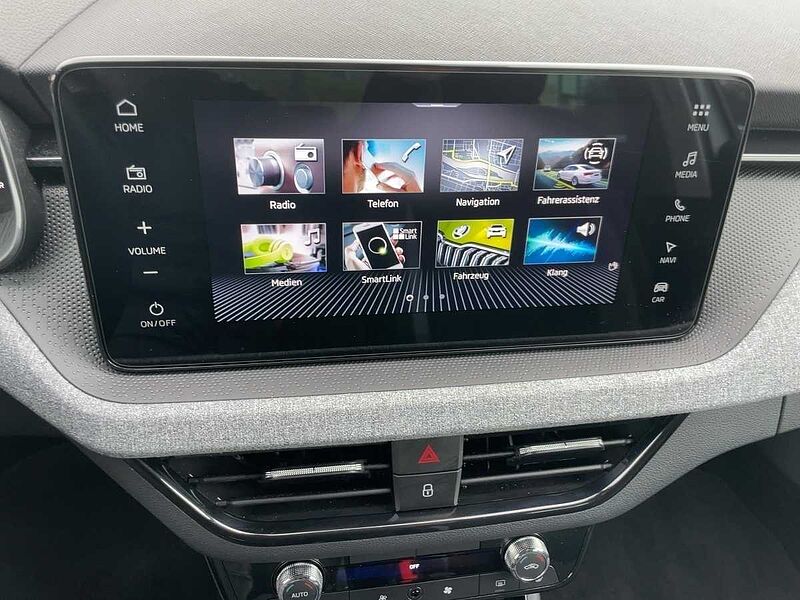 SKODA Kamiq 1.0 TSI Selection AHK Navi ACC Virt LED