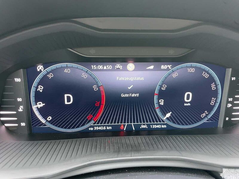 SKODA Kamiq 1.0 TSI Selection AHK Navi ACC Virt LED