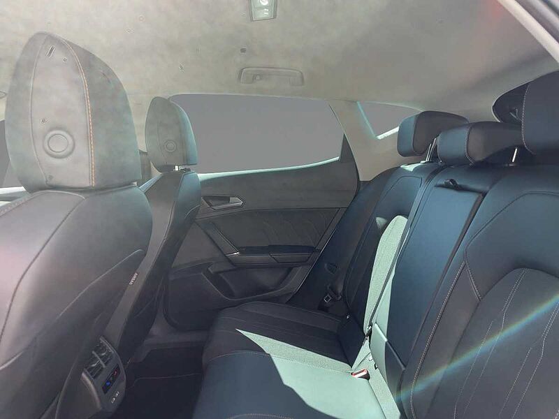 CUPRA Formentor 1.5 TSI AHK Navi ACC Virt LED PDC Basis