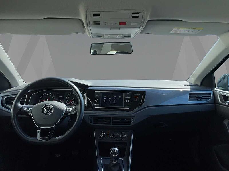 Volkswagen Polo VI 1.0 TSI Highline PDC