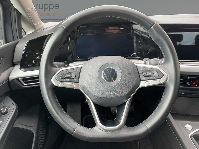 Volkswagen Golf VIII 1.5 TSI Life Navi Virt LED CarPlay