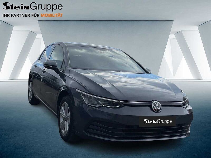 Volkswagen Golf VIII 1.5 TSI Life Navi Virt LED CarPlay