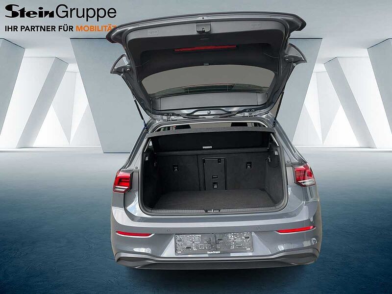 Volkswagen Golf VIII 1.5 TSI Life Navi Virt LED CarPlay