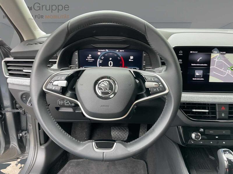 SKODA Kamiq 1.0 TSI Selection Navi ACC Virt LED PDC