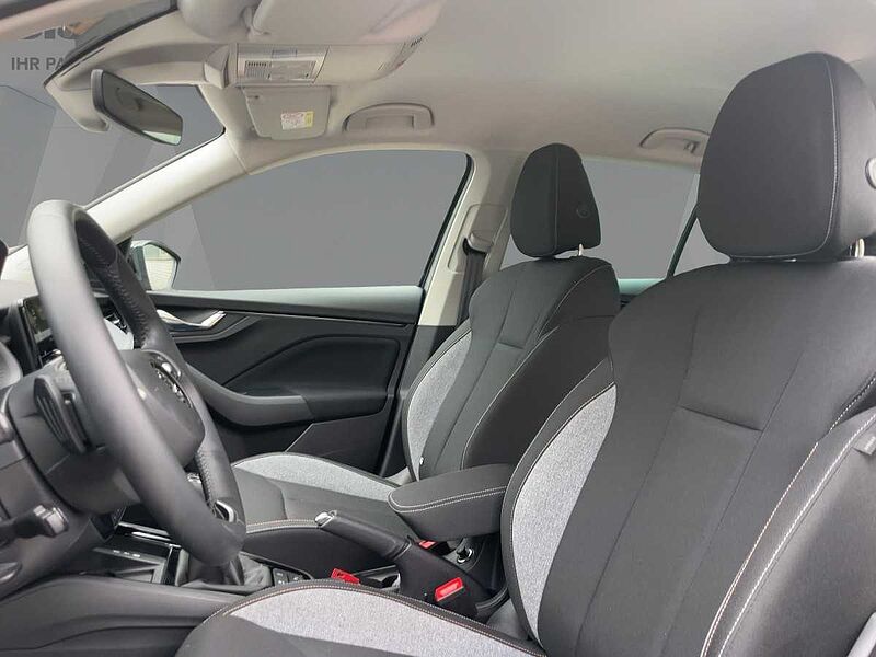 SKODA Kamiq 1.0 TSI Selection Navi ACC Virt LED PDC