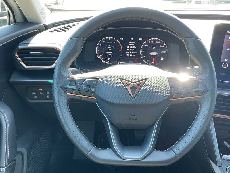 CUPRA Formentor 1.5 TSI AHK Navi ACC Virt LED PDC Basis