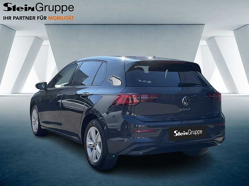 Volkswagen Golf VIII 2.0 TDI Life Navi Virt CarPlay PDC