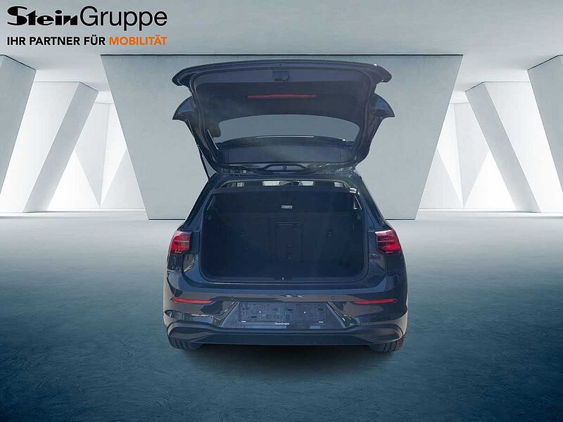 Volkswagen Golf VIII 2.0 TDI Life Navi Virt CarPlay PDC