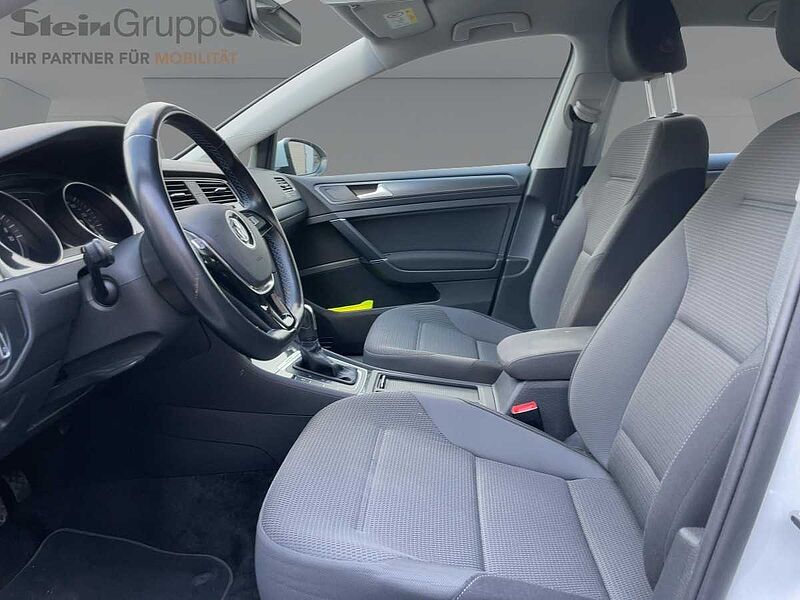 Volkswagen Golf VII e-Golf Navi LED PDC Kamera
