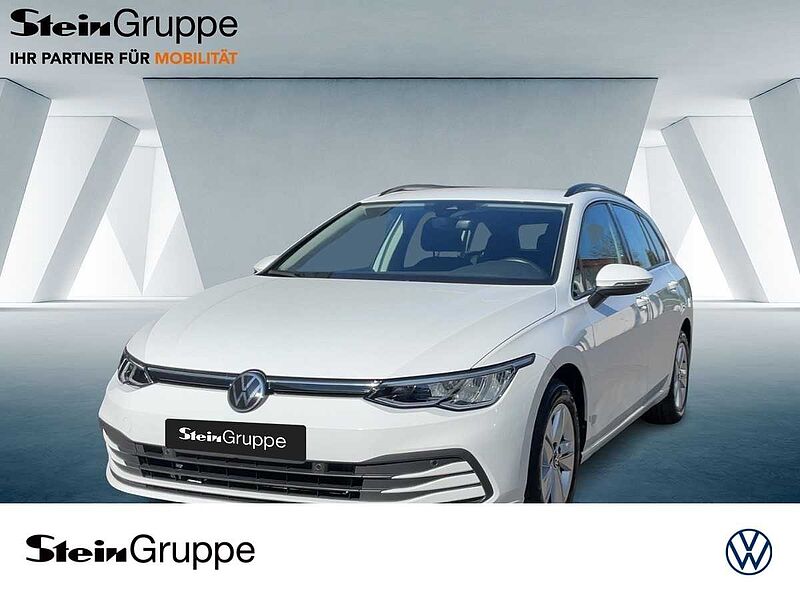 Volkswagen Golf VIII Variant 1.0 TSI Life Virt LED PDC