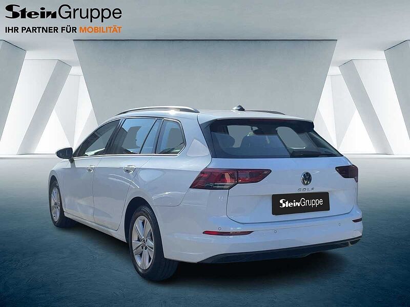 Volkswagen Golf VIII Variant 1.0 TSI Life Virt LED PDC