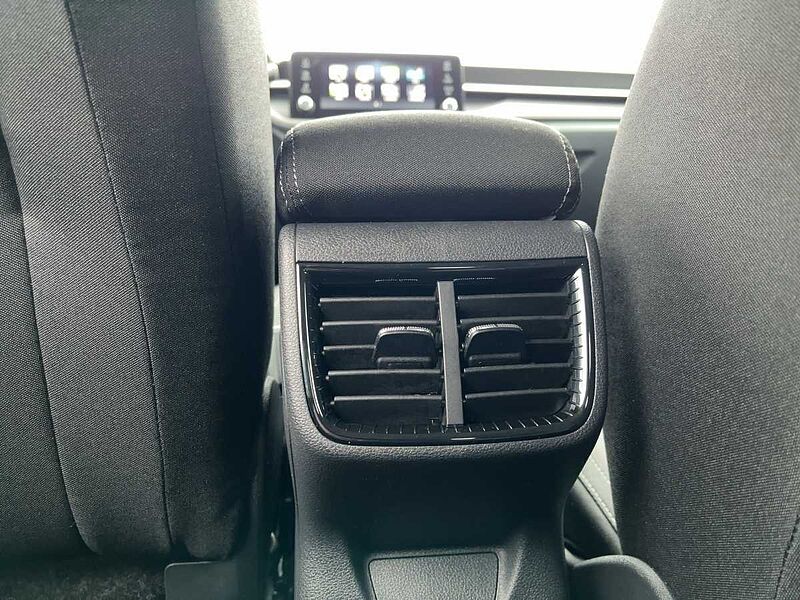 SKODA Fabia 1.0 TSI Selection LED PDC