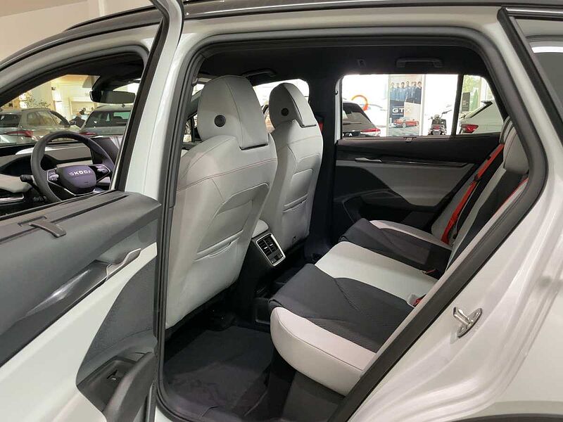 SKODA Elroq 85 Lodge AHK ACC LED Navi HUD Matrix PDC e