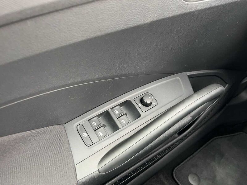 SKODA Fabia 1.0 MPI Selection LED PDC