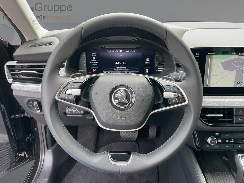 SKODA Kamiq 1.0 TSI Selection AHK Navi ACC Virt LED