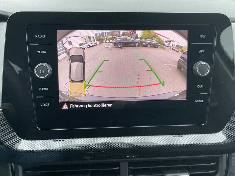 Volkswagen T-Cross 1.0 TSI 70 kW Life ACC Virt CarPlay PDC