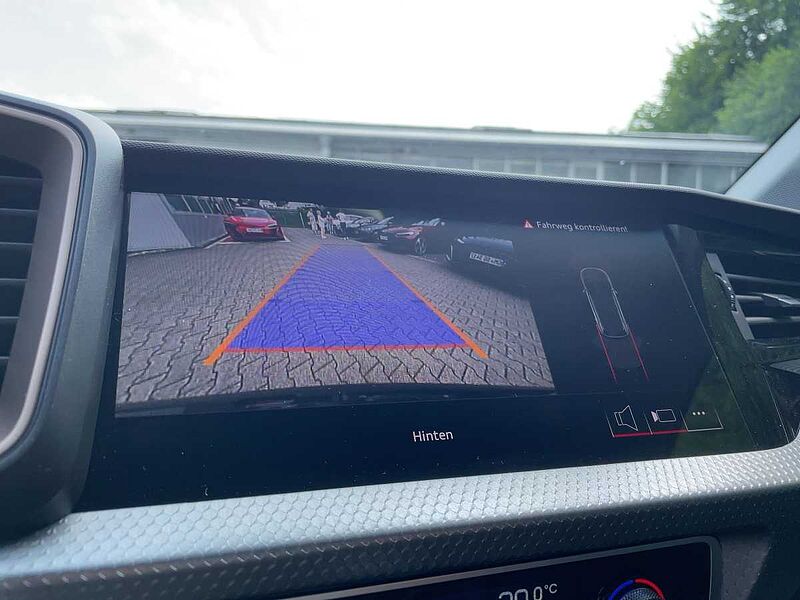Audi A1 Sportback advanced SHZ LED KAMERA APP