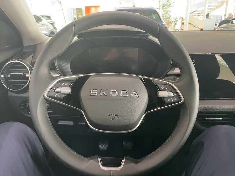 SKODA Fabia 1.0 MPI Selection LED PDC