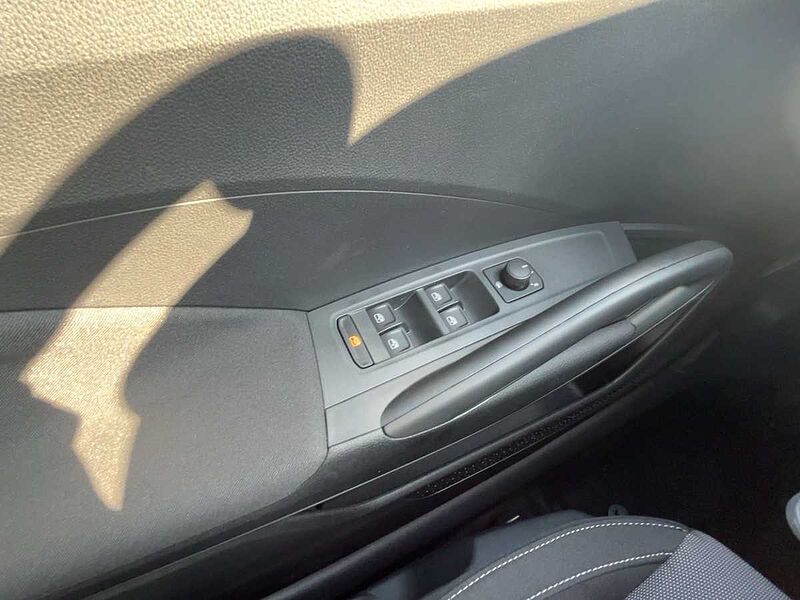 SKODA Fabia 1.0 MPI Selection LED PDC